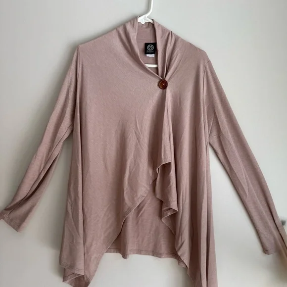 Bobeau Blush Asymmetrical Cardigan - Picture 3 of 4